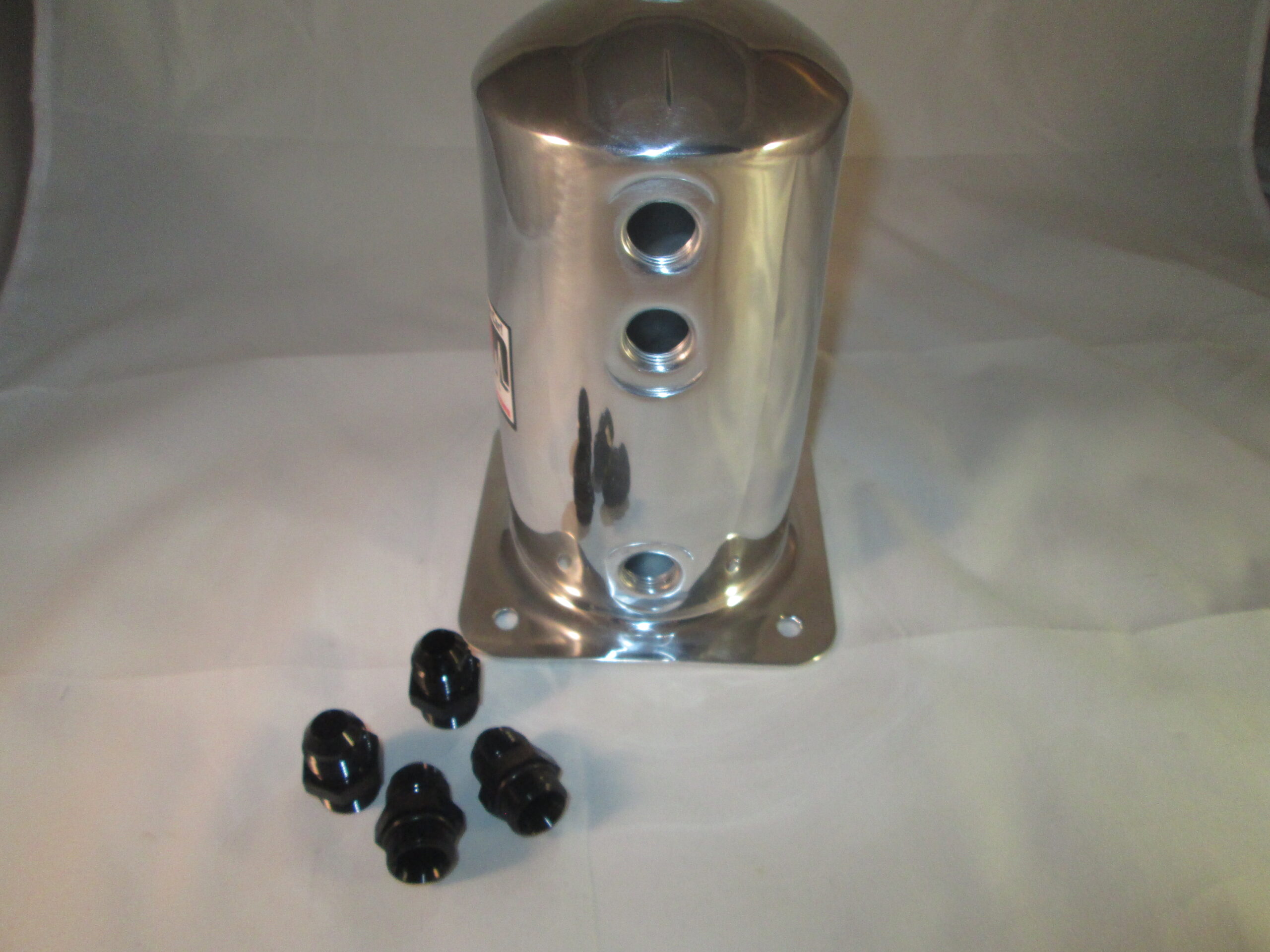 1.5 Liter Aluminum Surge Tank 4 X 8AN - Image 3