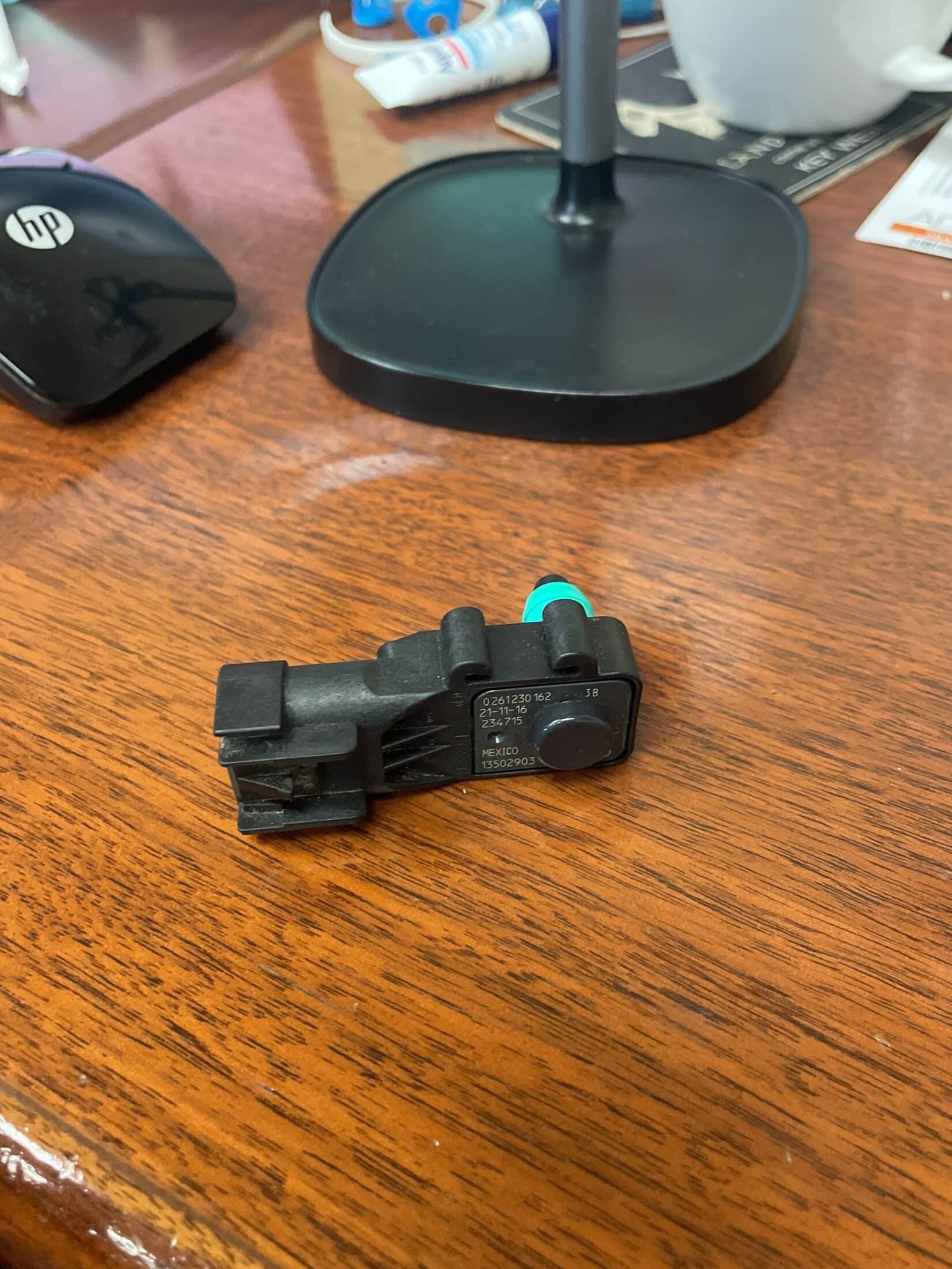 ACDelco GM Fuel Tank Pressure Sensor 0261230162 - Image 5