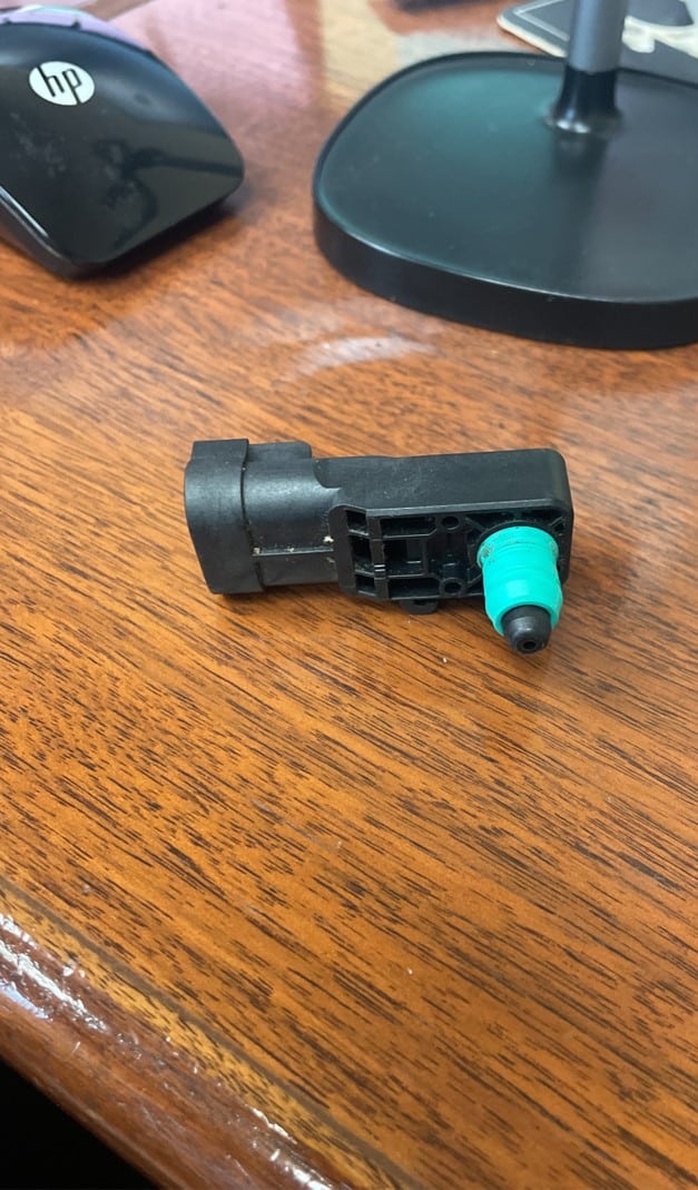ACDelco GM Fuel Tank Pressure Sensor 0261230162 - Image 3